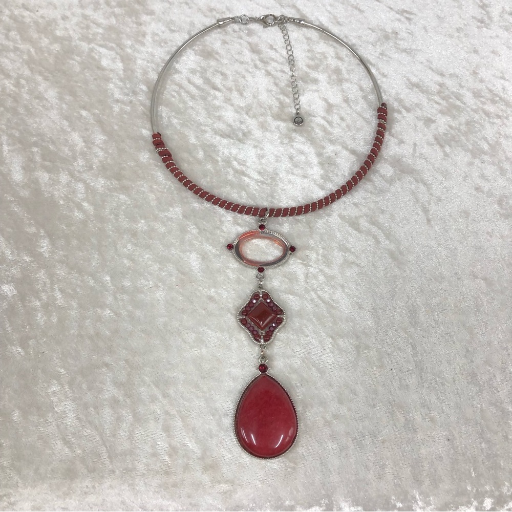 C1946 Silver Tone Red Statement Collar Vintage Ne… - image 1